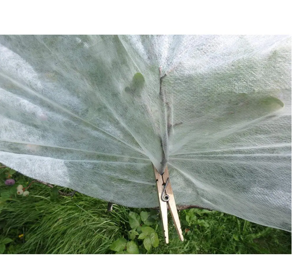 1.2oz Row Cover 14ft Width, white